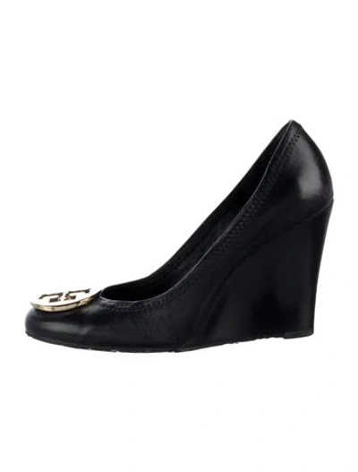 Pre-owned Tory Burch Leather Pumps In Black