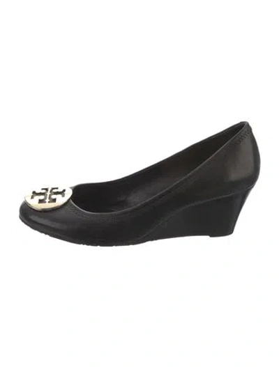 Pre-owned Tory Burch Leather Pumps In Black