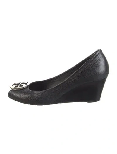Pre-owned Tory Burch Leather Pumps In Black