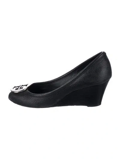 Pre-owned Tory Burch Leather Pumps In Black