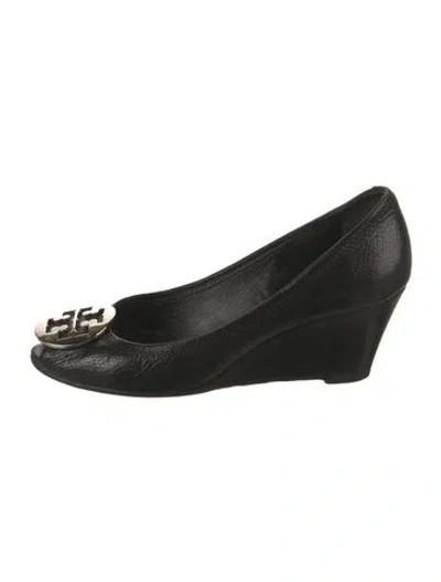 Pre-owned Tory Burch Leather Pumps In Black