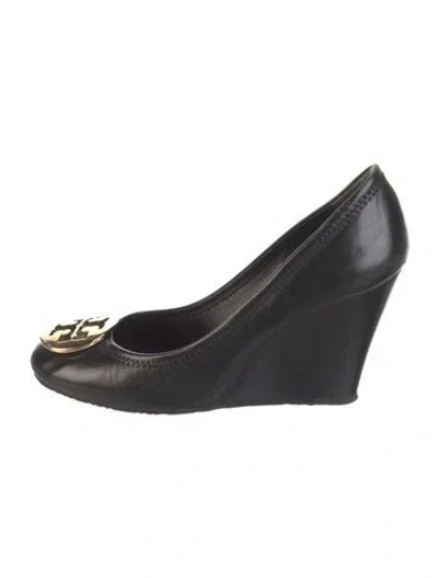 Pre-owned Tory Burch Leather Pumps In Black