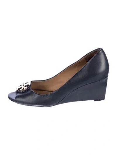 Pre-owned Tory Burch Leather Pumps In Blue
