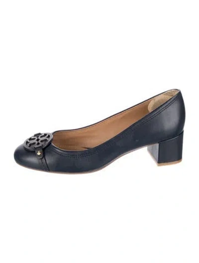 Pre-owned Tory Burch Leather Pumps In Blue