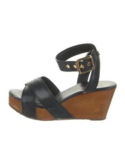 Pre-owned Tory Burch Leather Pumps In Blue