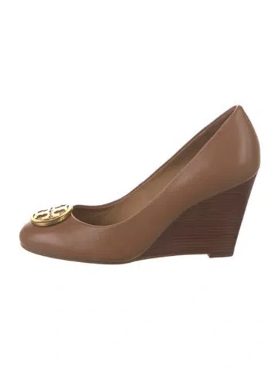 Pre-owned Tory Burch Leather Pumps In Brown
