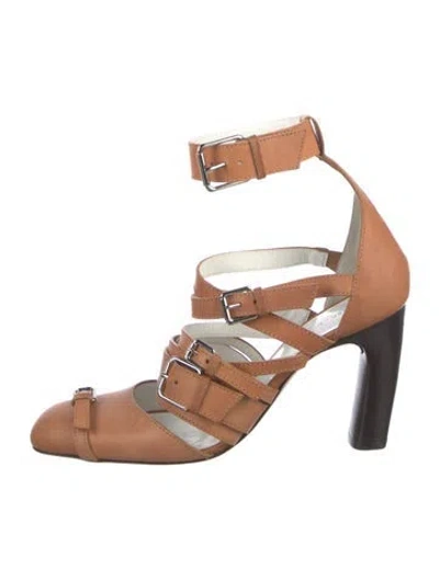 Pre-owned Tory Burch Leather Pumps In Neutral