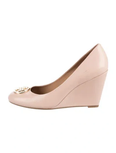 Pre-owned Tory Burch Leather Pumps In Neutral