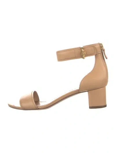 Pre-owned Tory Burch Leather Sandals In Neutral