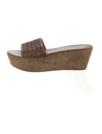Pre-owned Tory Burch Leather Slides In Neutral