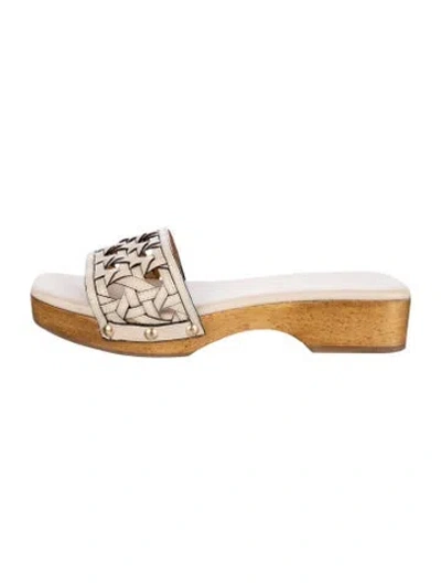Pre-owned Tory Burch Leather Slides In Neutral