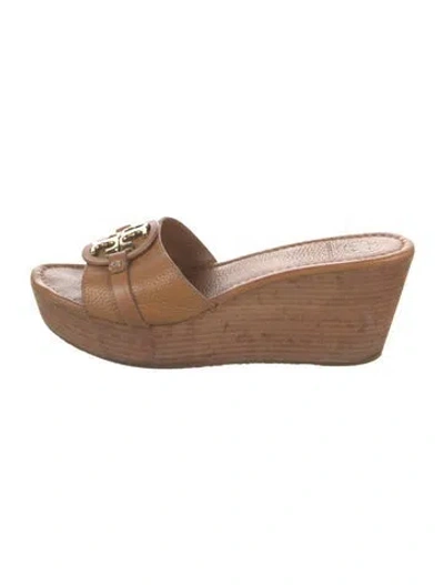 Pre-owned Tory Burch Leather Slides In Neutrals