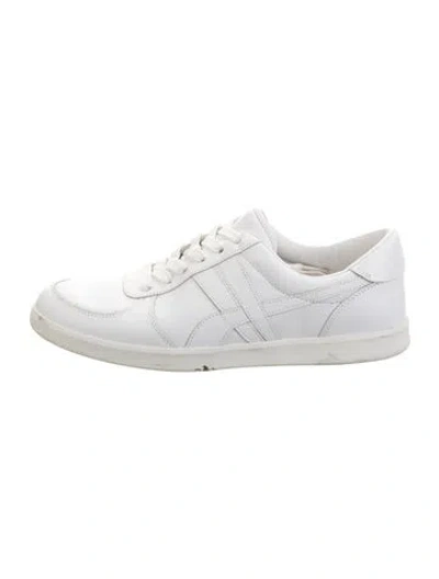 Pre-owned Tory Burch Leather Sneakers In White