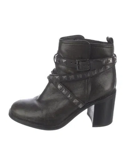 Pre-owned Tory Burch Leather Studded Accents Boots In Black