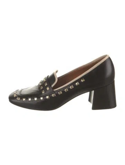 Pre-owned Tory Burch Leather Studded Accents Pumps In Black