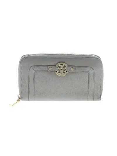 Pre-owned Tory Burch Leather Wallet In Gray