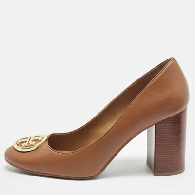 Pre-owned Tory Burch Leila Size 40.5 Black Leather Block Heel Pumps In Brown