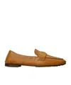 Tory Burch Logo-plaque Leather Loafers In Coconut Sugar