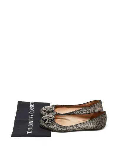 Pre-owned Tory Burch Luisa Leopard-print Ballet Flats In Gold