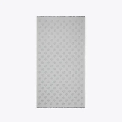 Tory Burch Medallion Logo Oblong Traveler Scarf In Gray