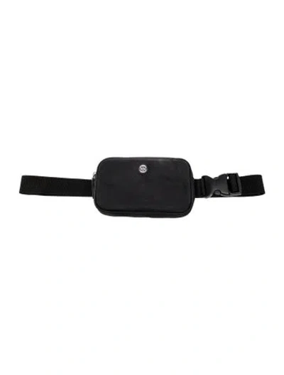 Pre-owned Tory Burch Nylon Belt Bag In Black