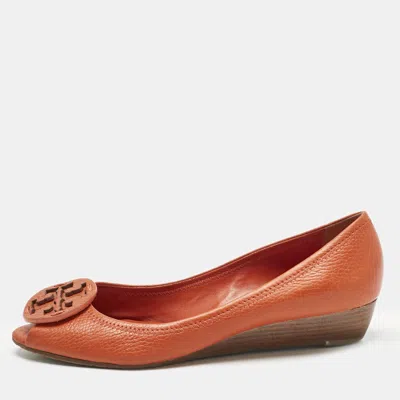 Pre-owned Tory Burch Orange Leather Janey Wedge Pumps Size 38.5