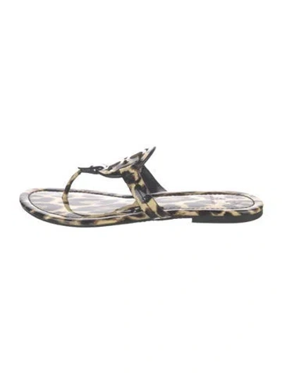 Pre-owned Tory Burch Patent Leather Animal Print Flip Flops In Neutrals