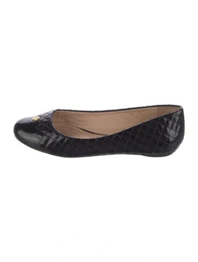 Pre-owned Tory Burch Patent Leather Ballet Flats In Black