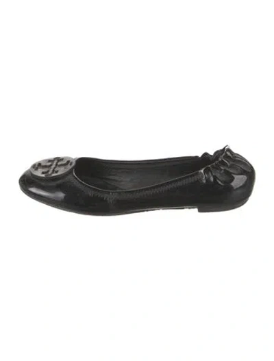 Pre-owned Tory Burch Patent Leather Ballet Flats In Black
