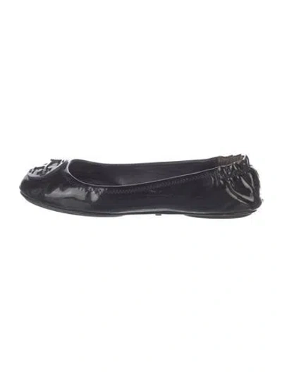 Pre-owned Tory Burch Patent Leather Ballet Flats In Black
