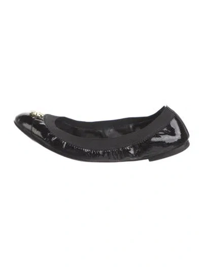 Pre-owned Tory Burch Patent Leather Ballet Flats In Black
