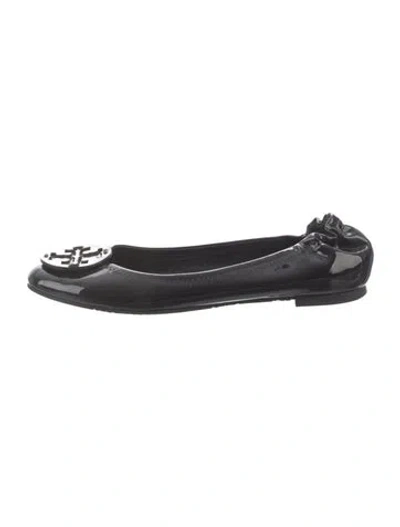 Pre-owned Tory Burch Patent Leather Ballet Flats In Black