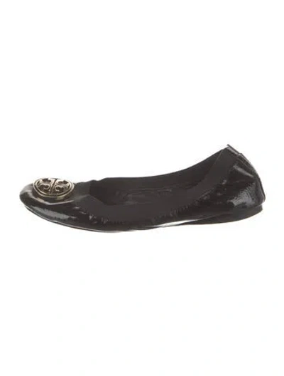 Pre-owned Tory Burch Patent Leather Ballet Flats In Black