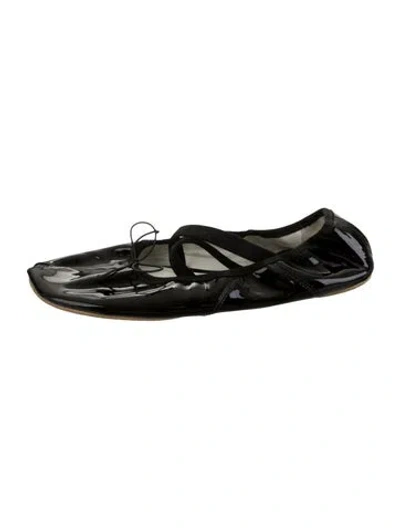 Pre-owned Tory Burch Patent Leather Ballet Flats In Black