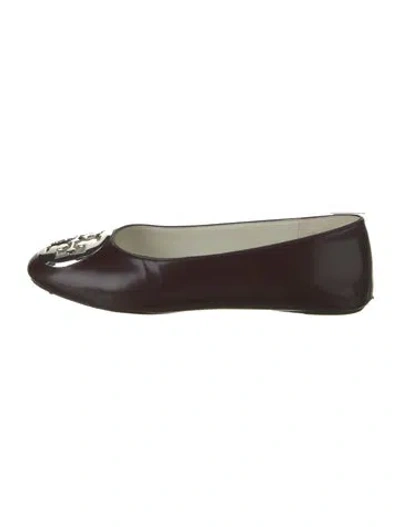 Pre-owned Tory Burch Patent Leather Ballet Flats In Burgundy