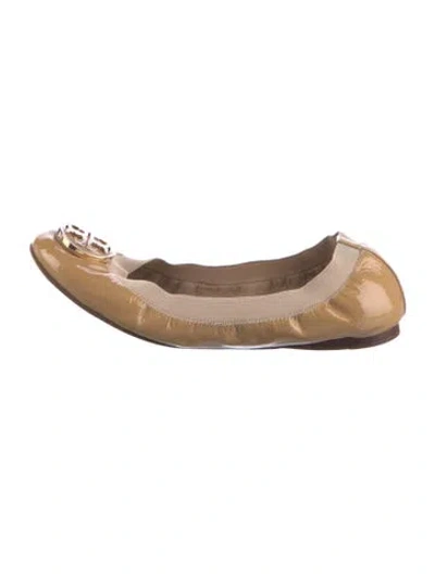 Pre-owned Tory Burch Patent Leather Ballet Flats In Neutral