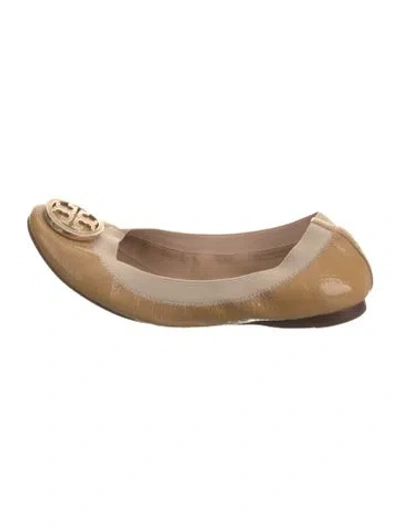 Pre-owned Tory Burch Patent Leather Ballet Flats In Neutral