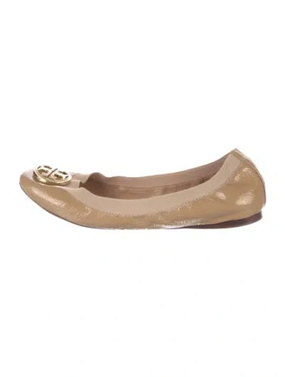 Pre-owned Tory Burch Patent Leather Ballet Flats In Neutral