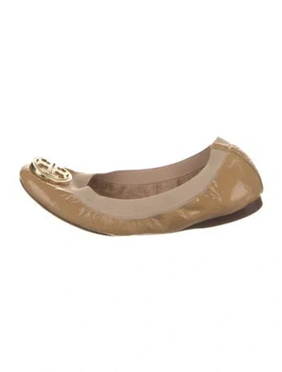 Pre-owned Tory Burch Patent Leather Ballet Flats In Neutral