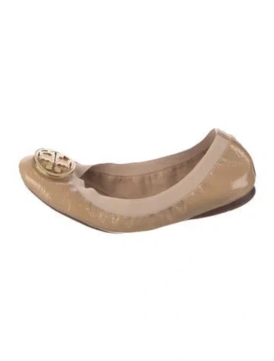 Pre-owned Tory Burch Patent Leather Ballet Flats In Neutral