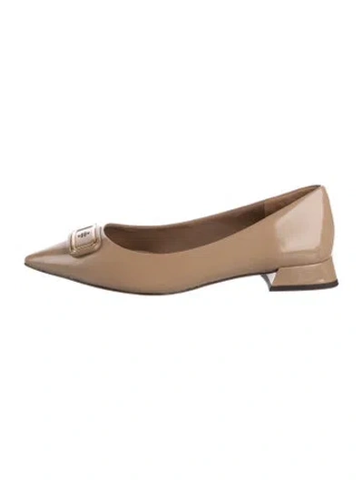 Pre-owned Tory Burch Patent Leather Ballet Flats In Neutrals