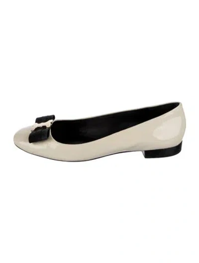 Pre-owned Tory Burch Patent Leather Colorblock Pattern Flats In Neutral
