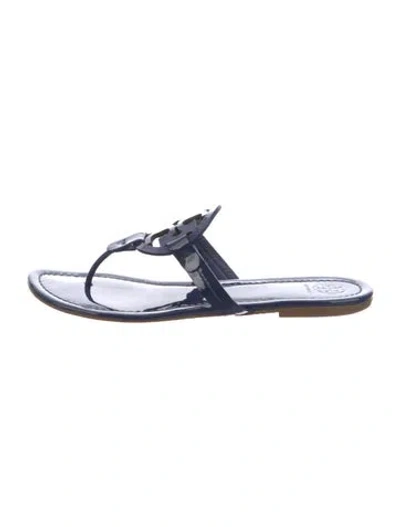 Pre-owned Tory Burch Patent Leather Cutout Accent Flip Flops In Blue
