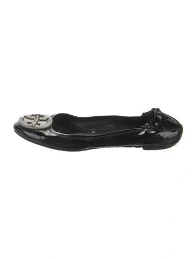 Pre-owned Tory Burch Patent Leather Flats In Black