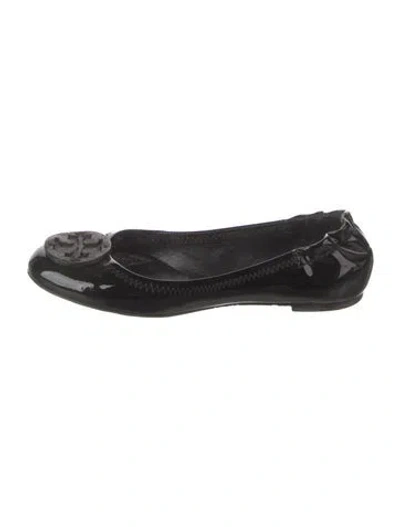 Pre-owned Tory Burch Patent Leather Flats In Black