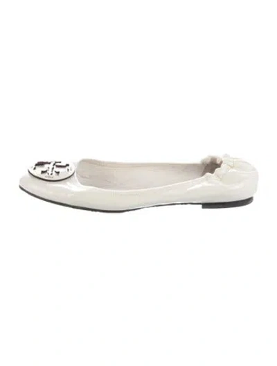 Pre-owned Tory Burch Patent Leather Flats In White