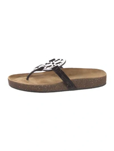Pre-owned Tory Burch Patent Leather Flip Flops In Black