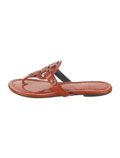 Pre-owned Tory Burch Patent Leather Flip Flops In Brown