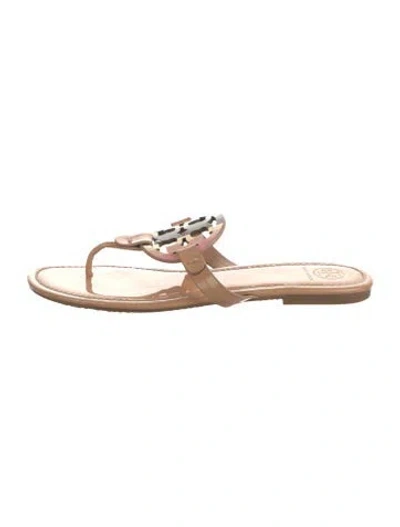 Pre-owned Tory Burch Patent Leather Flip Flops In Neutral