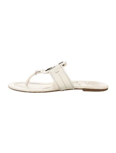 Pre-owned Tory Burch Patent Leather Flip Flops In Neutrals